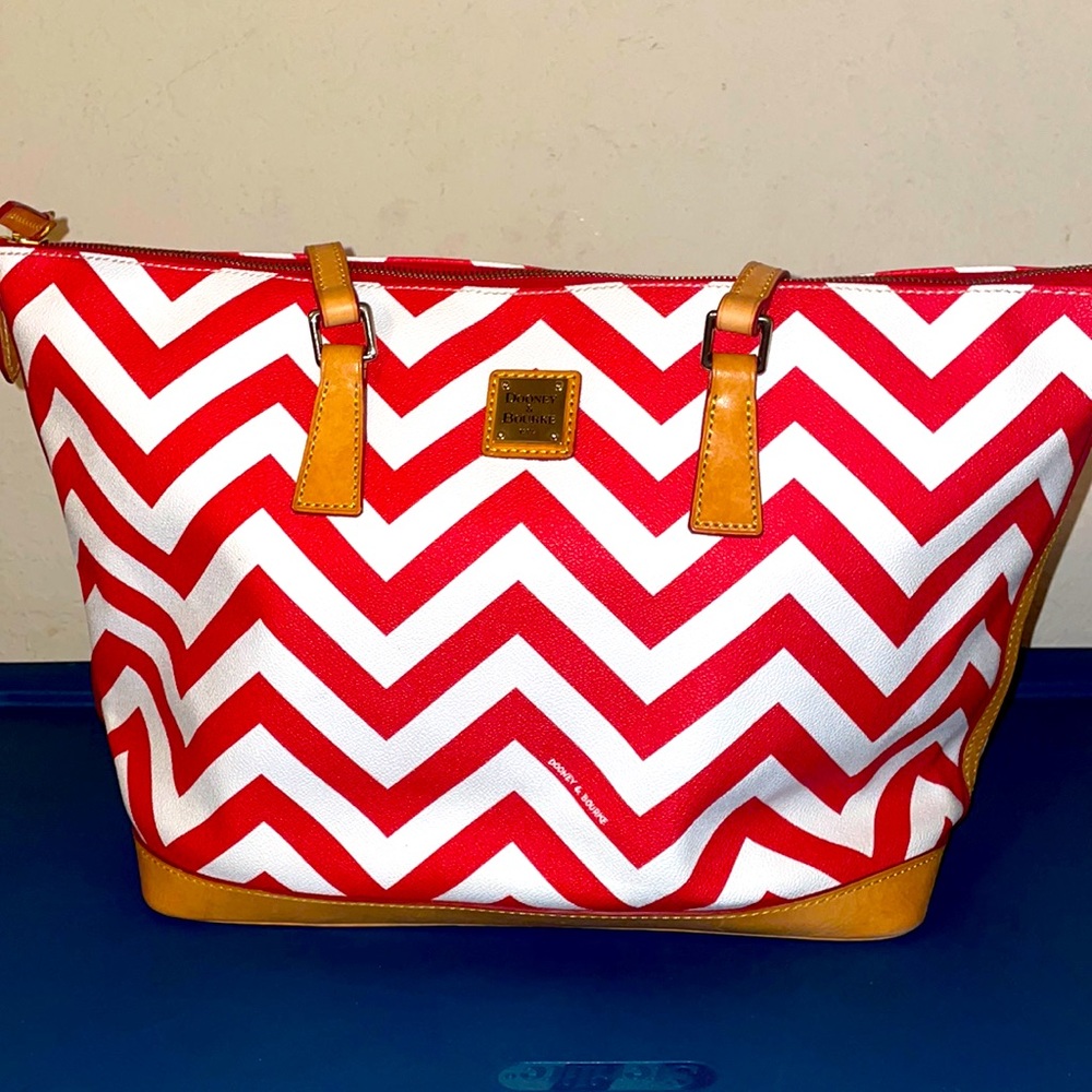 DOONEY&BOURKE - Picture 1 of 10